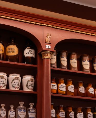Bock Apotheke 3