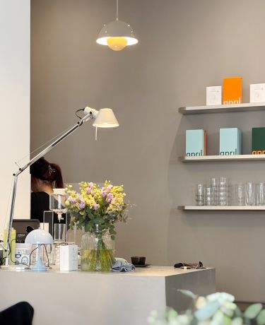 Blick in den Gastraum bei 2BCoffeestudio