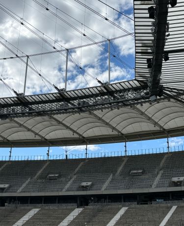 Waldstadion innen 2