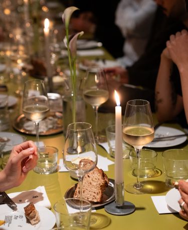 Plot Dinner